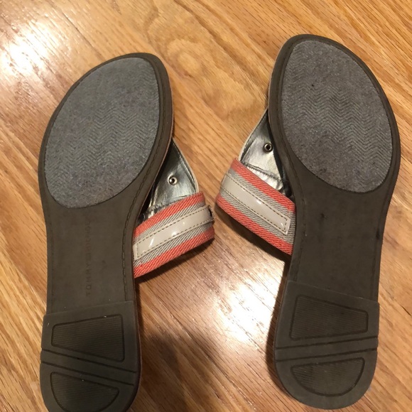 Tommy Hilfiger sandals - Picture 2 of 2